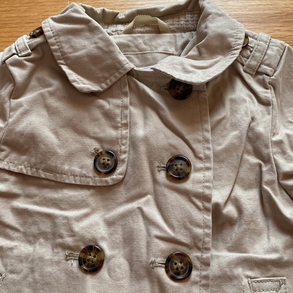 GAP Toddler Girl's Long Sleeve Button Front Khaki Jacket 100% Cotton 2T Shacket - Picture 2 of 5